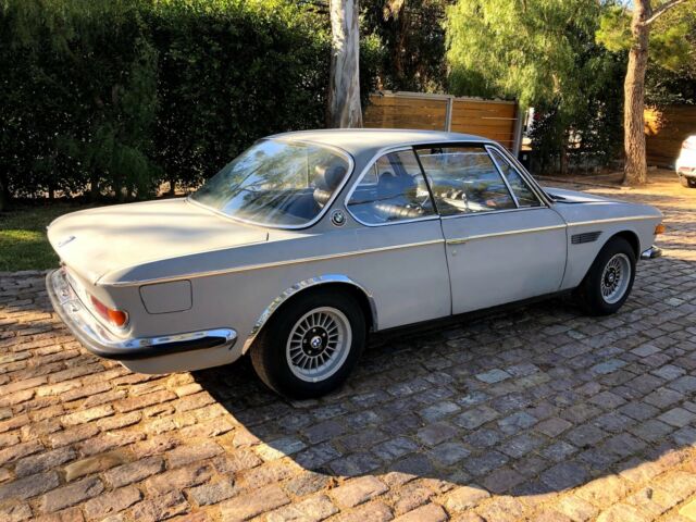 BMW 3.0 CS 1971 image number 18