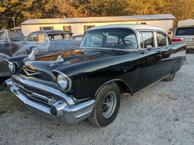 Chevrolet Bel Air/150/210 1957 image number 2