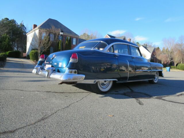 Cadillac Series 62 1951 image number 11