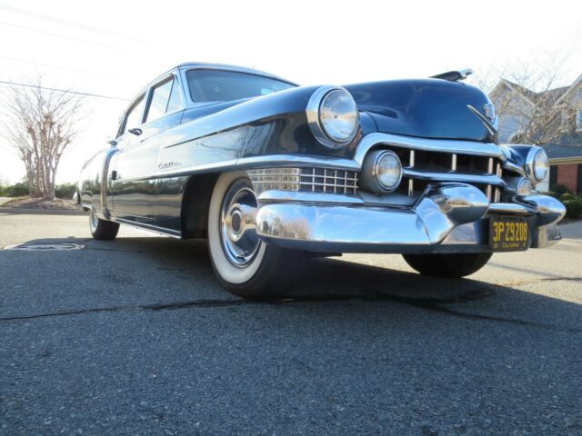 Cadillac Series 62 1951 image number 23