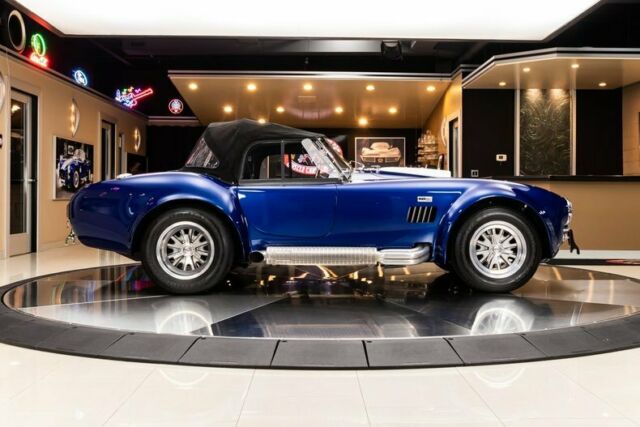 Shelby Cobra 1965 image number 36