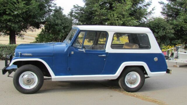 Jeep Jeepster 1967 image number 0