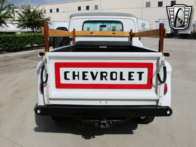 Chevrolet C-10 1966 image number 2