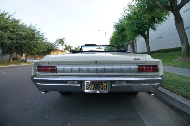 Oldsmobile Cutlass 442 Tribute V8 Convertible 1964 image number 36