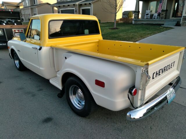 Chevrolet C-10 1970 image number 21