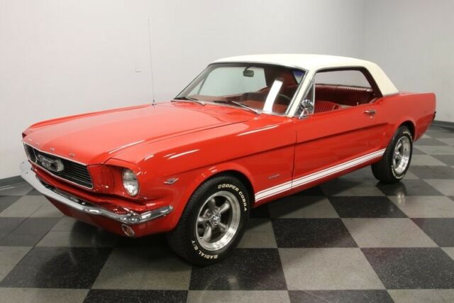 Ford Mustang 1966 image number 28