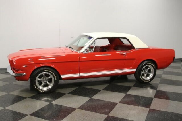 Ford Mustang 1966 image number 29