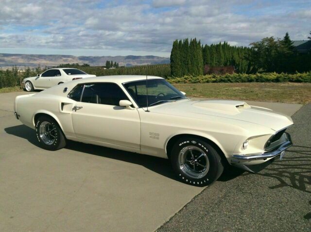 Ford Mustang 1969 image number 15