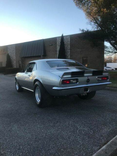 Chevrolet Camaro 1967 image number 2