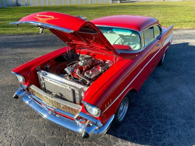 Chevrolet Bel Air/150/210 1957 image number 10