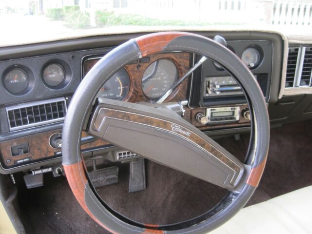 Chevrolet Monte Carlo 1974 image number 22