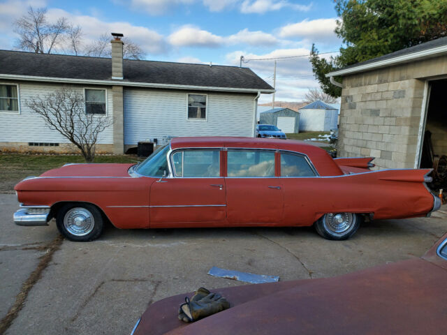 Cadillac Fleetwood 1959 image number 1