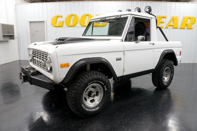 Ford Bronco 1977 image number 1