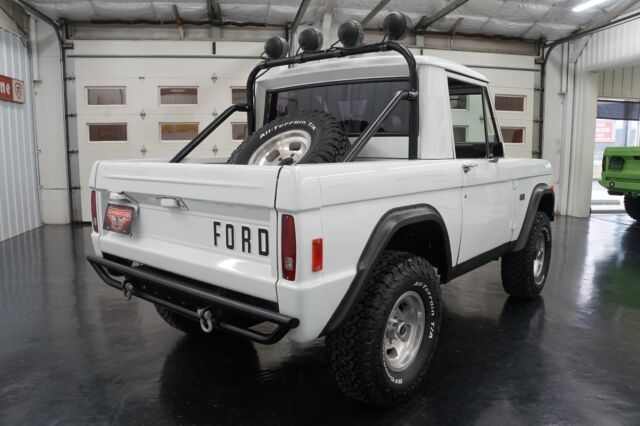 Ford Bronco 1977 image number 17