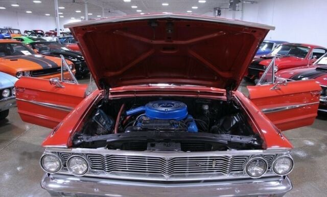 Ford Galaxie 1964 image number 14