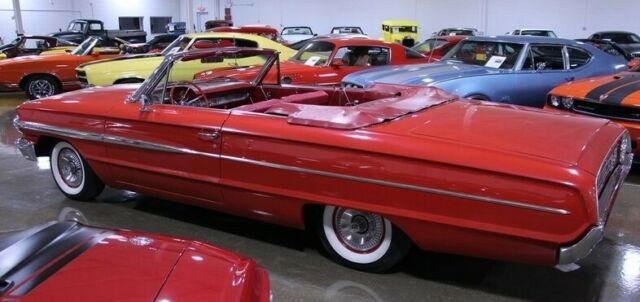 Ford Galaxie 1964 image number 19