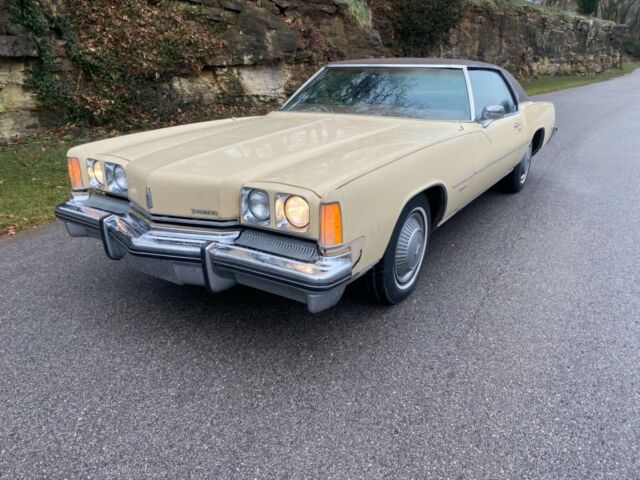 Oldsmobile Toronado 1973 image number 0