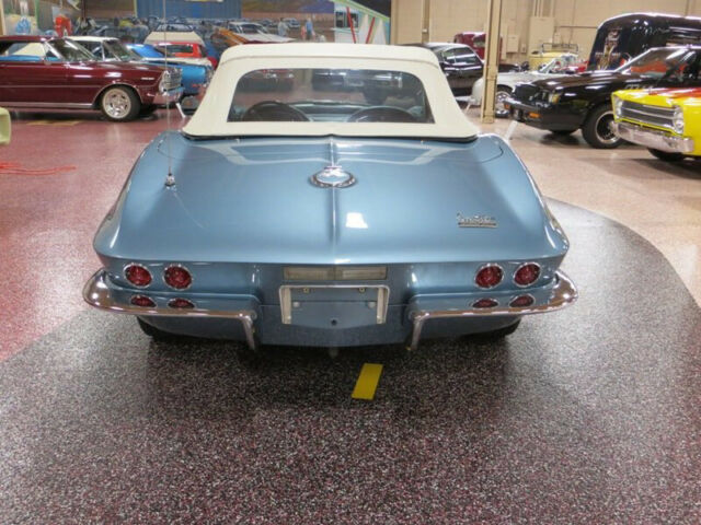 Chevrolet Corvette 1967 image number 14