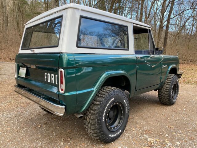 Ford Bronco 1975 image number 29