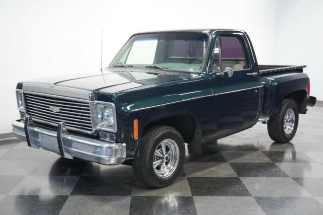 Chevrolet C-10 1976 image number 21