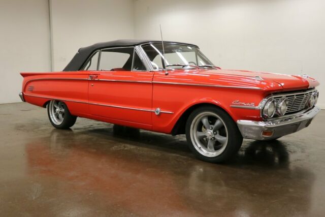 Mercury Comet 1963 image number 1