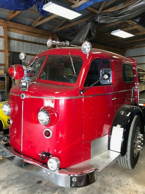 American LaFrance RestoMod 1952 image number 21