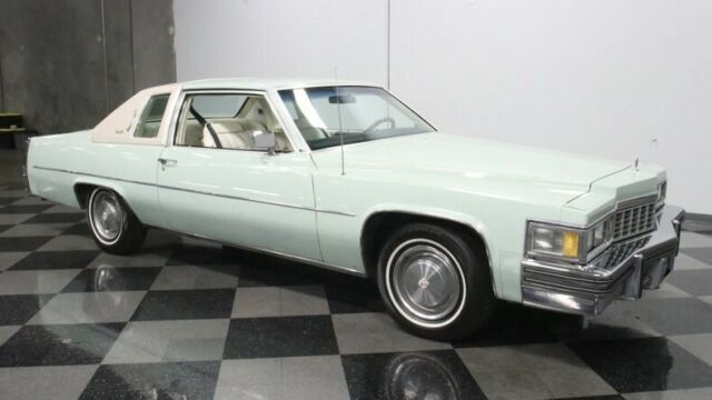 Cadillac DeVille 1977 image number 16