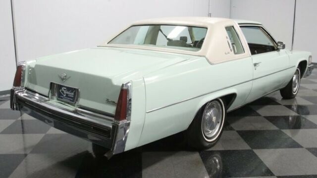 Cadillac DeVille 1977 image number 37