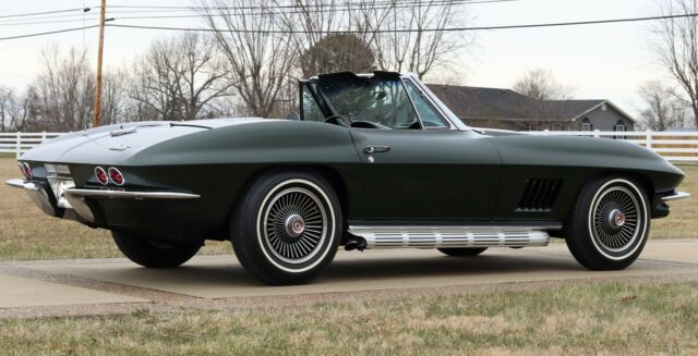 Chevrolet Corvette 1967 image number 11