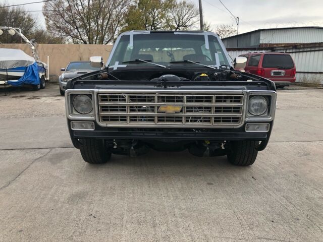 Chevrolet C-10 1977 image number 1