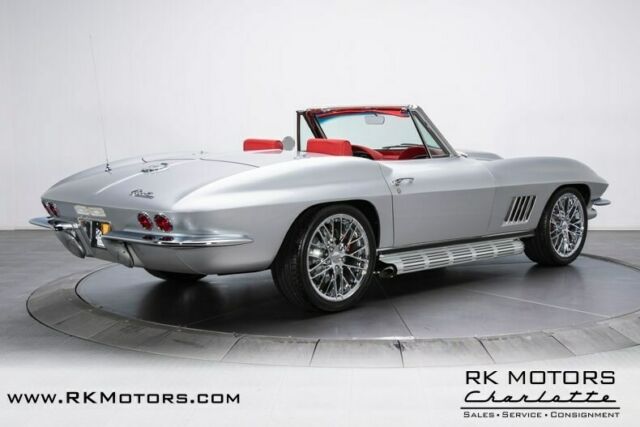 Chevrolet Corvette 1966 image number 1