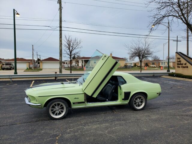 Ford Mustang 1969 image number 31