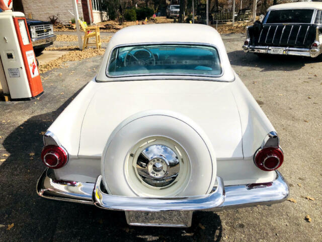 Ford Thunderbird 1956 image number 30