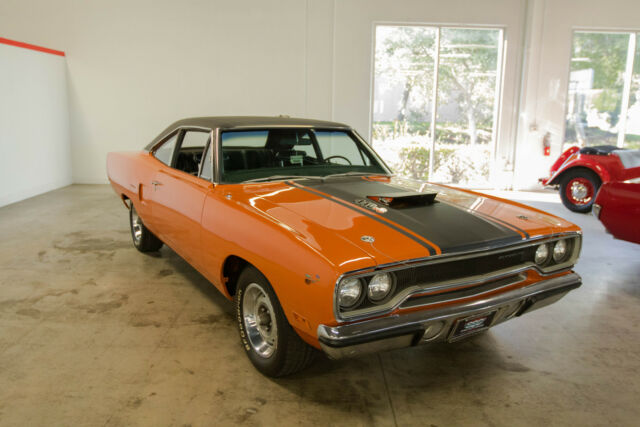 Plymouth Road Runner 1970 image number 8