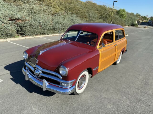 Ford Custom Deluxe Woody 1950 image number 1