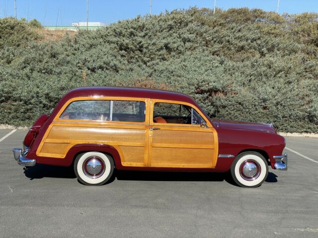 Ford Custom Deluxe Woody 1950 image number 37