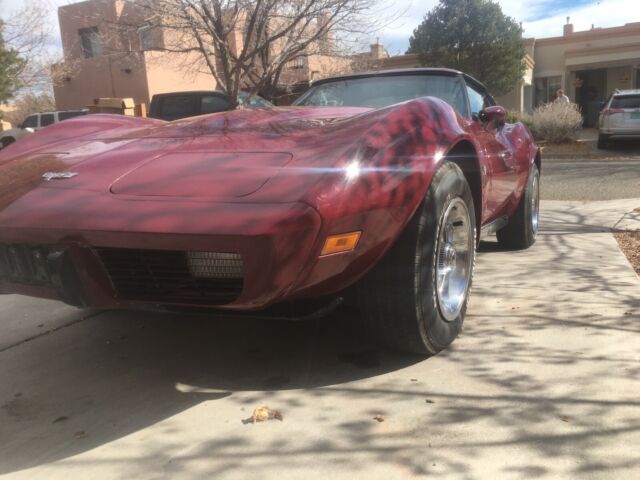 Chevrolet Corvette Stingray 1977 image number 0