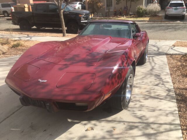 Chevrolet Corvette Stingray 1977 image number 1