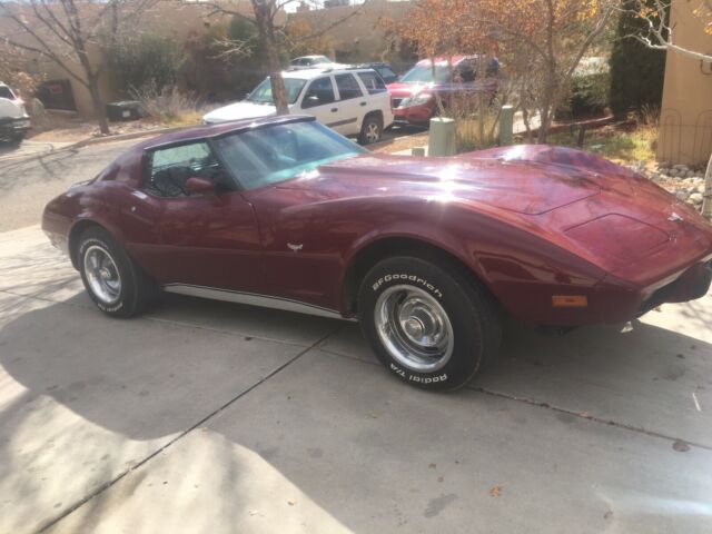 Chevrolet Corvette Stingray 1977 image number 19