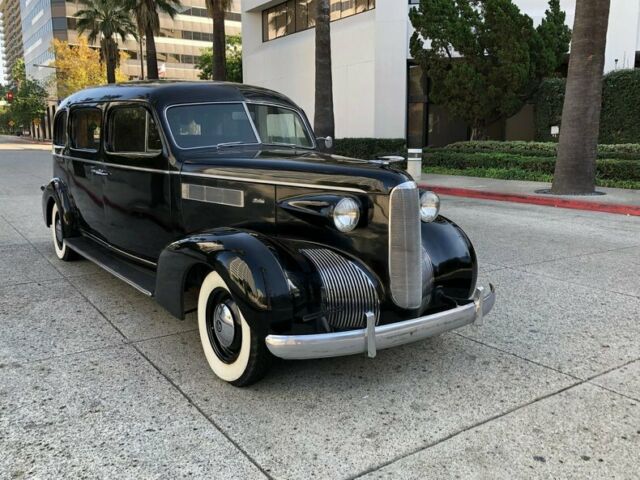 Cadillac Lasalle Hearse 1939 image number 0