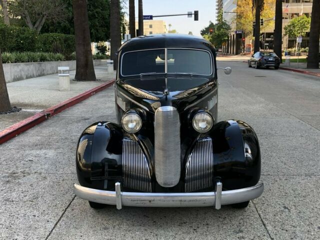 Cadillac Lasalle Hearse 1939 image number 25