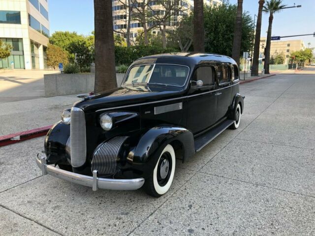 Cadillac Lasalle Hearse 1939 image number 4