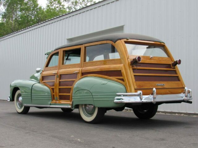 Pontiac Streamliner 1947 image number 1