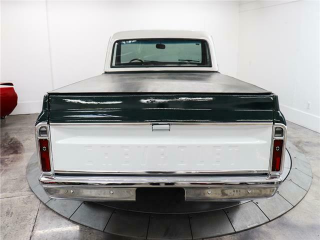 Chevrolet C-10 1970 image number 10