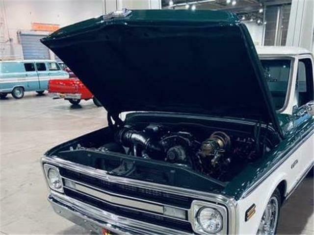 Chevrolet C-10 1970 image number 12