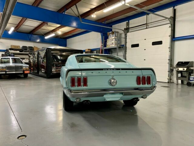 Ford Mustang 1969 image number 15