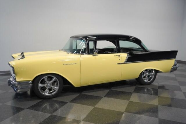 Chevrolet Bel Air/150/210 1957 image number 6