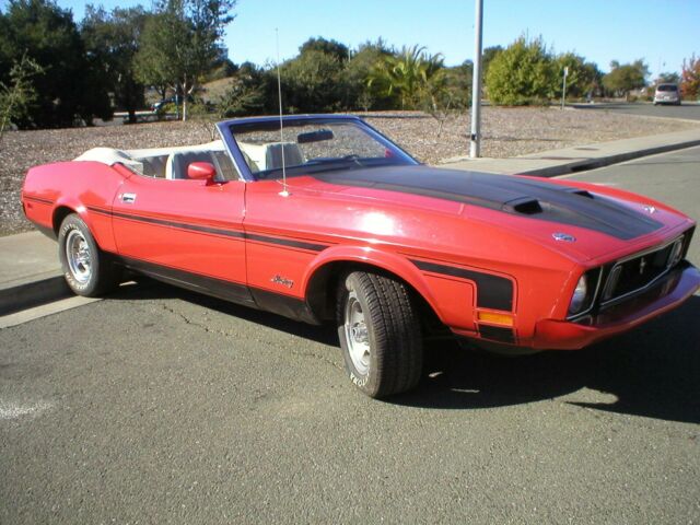 Ford Mustang 1973 image number 0