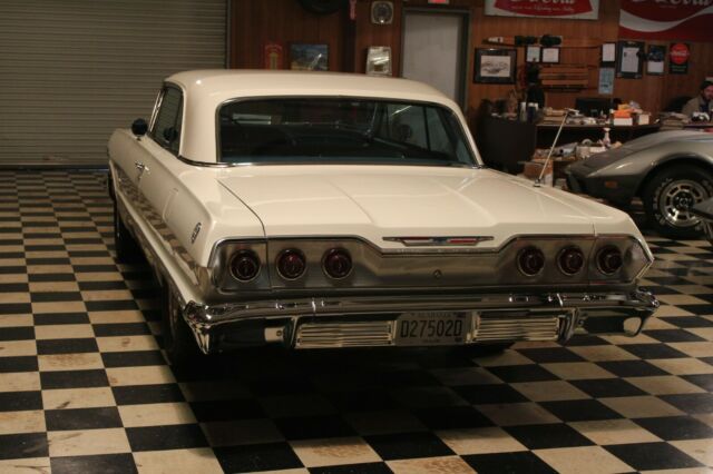 Chevrolet Impala 1963 image number 21