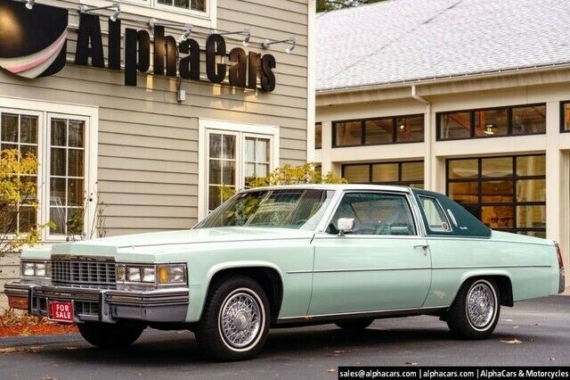 Cadillac Coupe 1977 image number 1